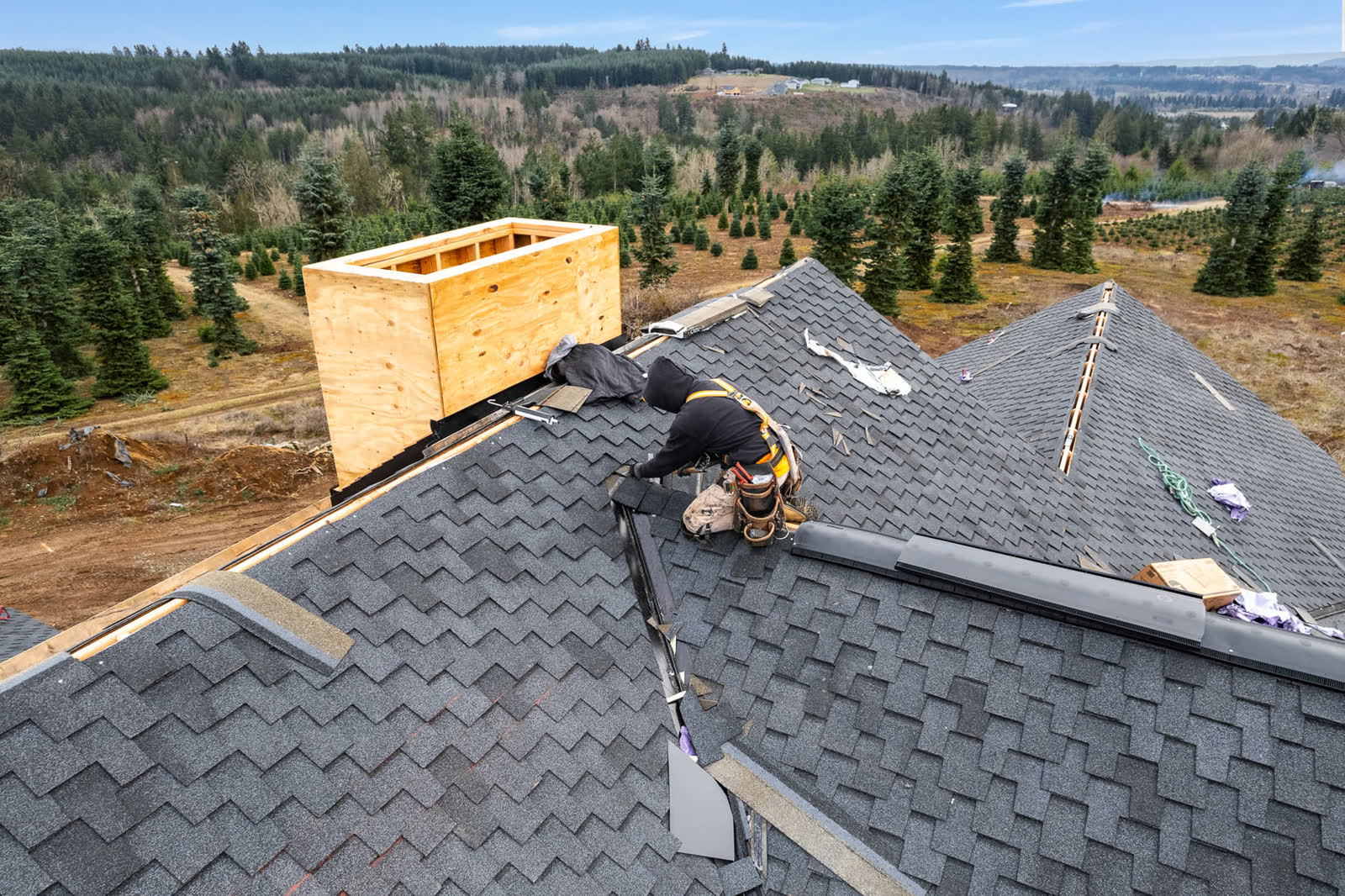 Residential Asphalt Roof - Image 3