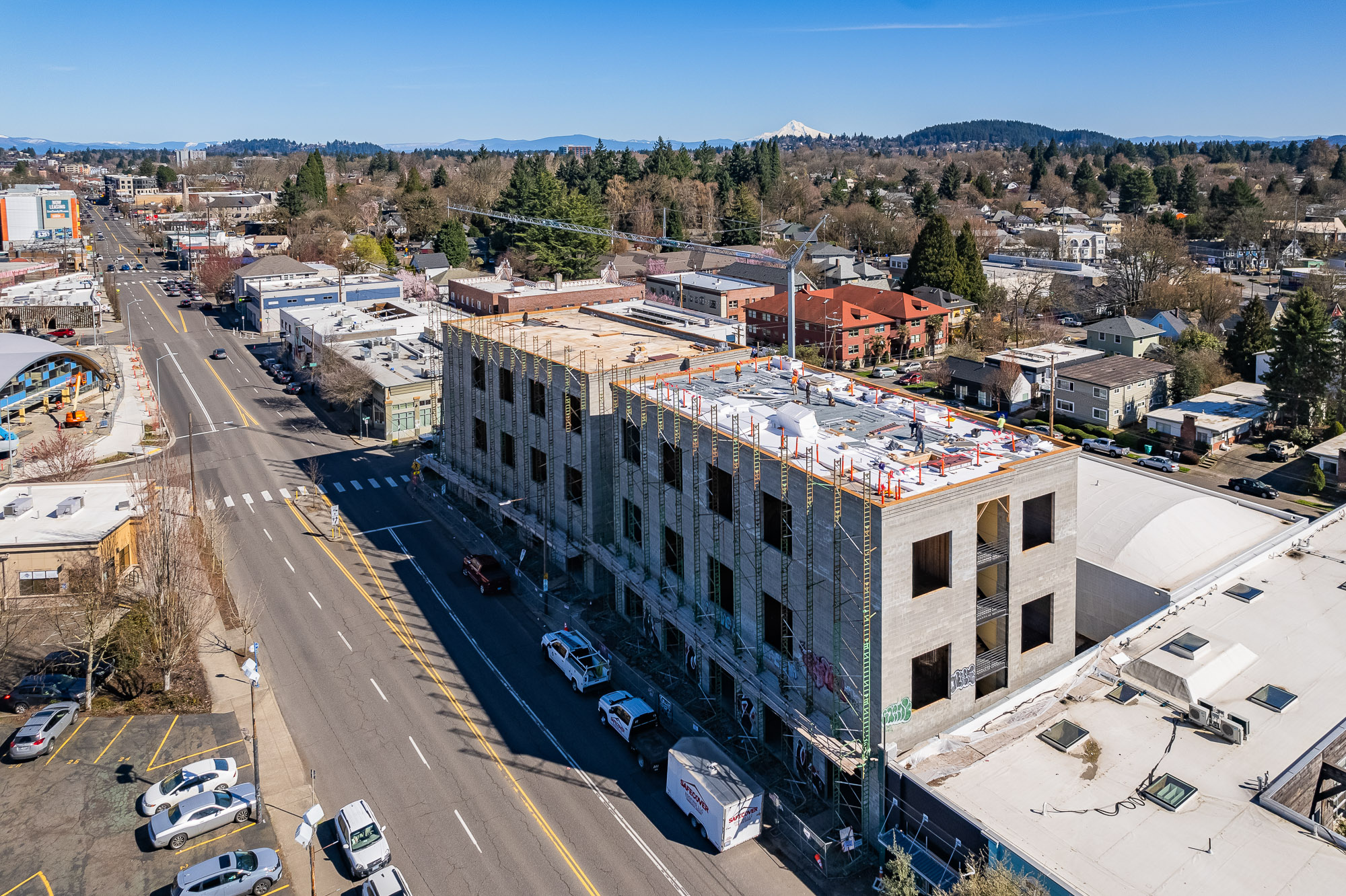 Sandy Boulevard Commercial - Image 4